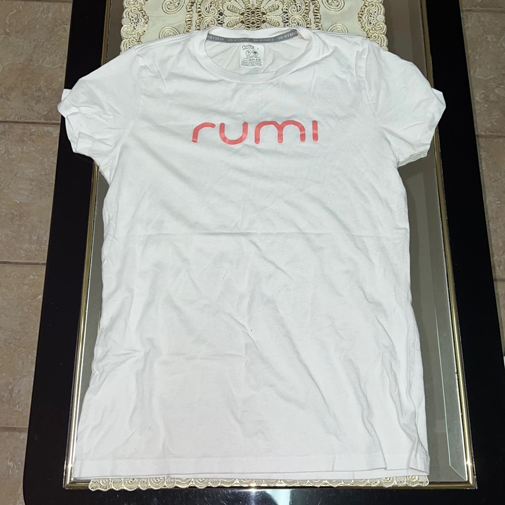 Rumi white t-shirt